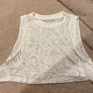 Lululemon white crop tank